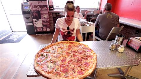 Video The Biggest Pizza In Miami South Beach Florida Davids Been