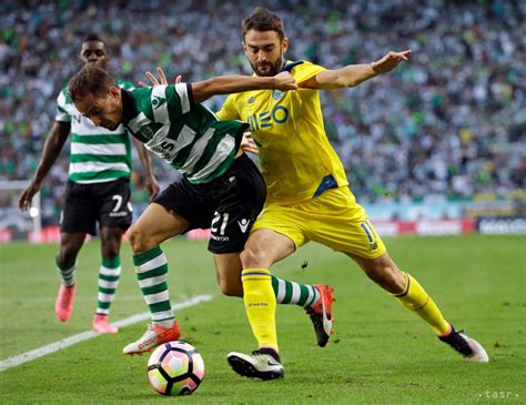 The lions have 17 wins and 3 draws from their opening 20 league matches. Sporting Lisabon porazil FC Porto 2:1