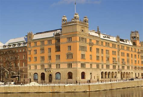 Regeringen har tagit del av relevant kritik som riktats mot beslutet när det gäller jakttider för ripa det blir ingen förkortning av vinterjakten på ripa i fjällen. Överlämning av färdplaner för fossilfri konkurrenskraft ...