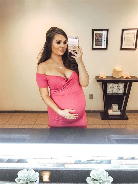 Pin On Maternity Selfies