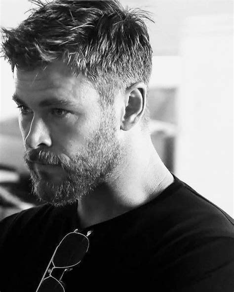 Cris Hemsworth Hair And Beard Styles Haircuts For Men Beard Styles