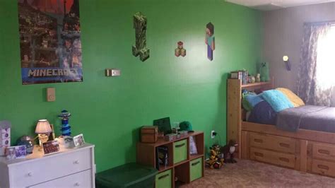 In this picture, the man focal point is the tosca bed. New Minecraft Room! i like this idea for my sweet boys ...