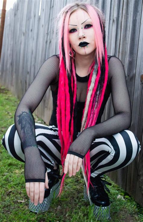 Goth Beauty Emo Cover Up Dreadlocks Punk Hair Styles Electronics Beautiful Costumes