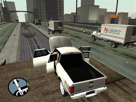 A lo lejos se ven llegando caravanas llegan trokas altas y también bien tumbadas con los vidrios oscuros retumbando corridos. Chevrolet S10 SS 2000 & Ford Ranger 2005