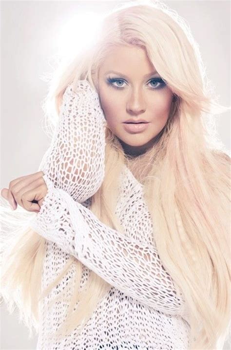 Top Most Beautiful Hair Looks Of Christina Aguilera Pretty Designs