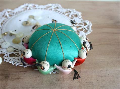 Vintage Pin Cushion Chinese Silk With 9 Little Babies Holding Hands Uk