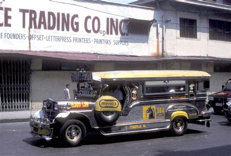 The Jeepney Dgw 964 Is An Isuzu With A 4ba1 Diesel Engine Flickr