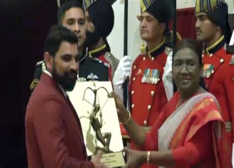 mohammed shami received the arjun award honoured by president draupadi murmu