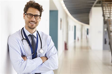 Advantages And Disadvantages Of Becoming A Doctor Collegelearners