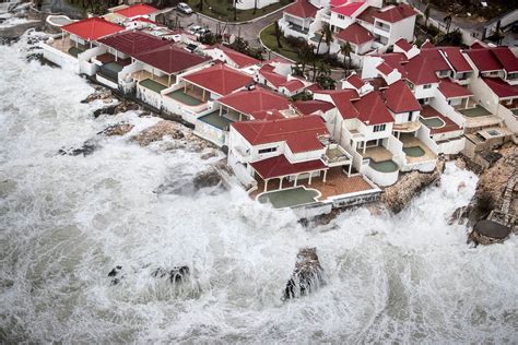 Whats Happening Irma Slams Caribbean Takes Aim At Florida The