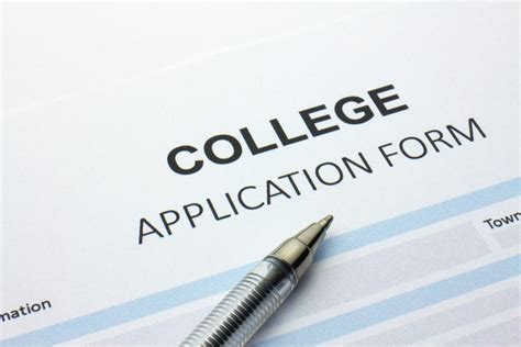 5 Mistakes That Could Get Your College Application Rejected