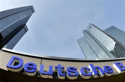 Die deutsche bank ag ist rechtlich nicht verpflichtet, kurse und / oder bewertungen zum basiswert anzuzeigen. Coronavirus: Deutsche Bank überrascht zum Jahresauftakt ...