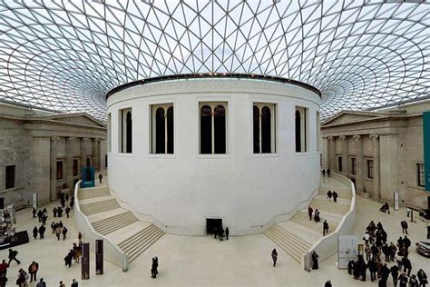 Queen Elizabeth Ii Great Court British Museum London Deutsch