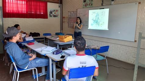 Libras Conheça Escolas Públicas Para Surdos Agência De Notícias Ceub