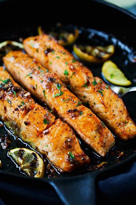 Pat the salmon dry with paper towels. How to cook salmon on the stove? Salmon fillets with honey ...