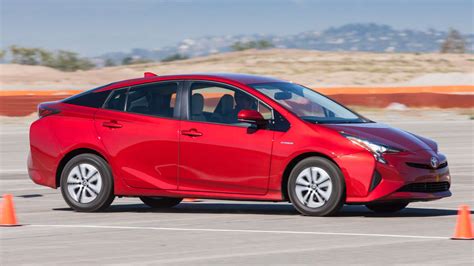 2016 Toyota Prius Hybrid Consumer Reports