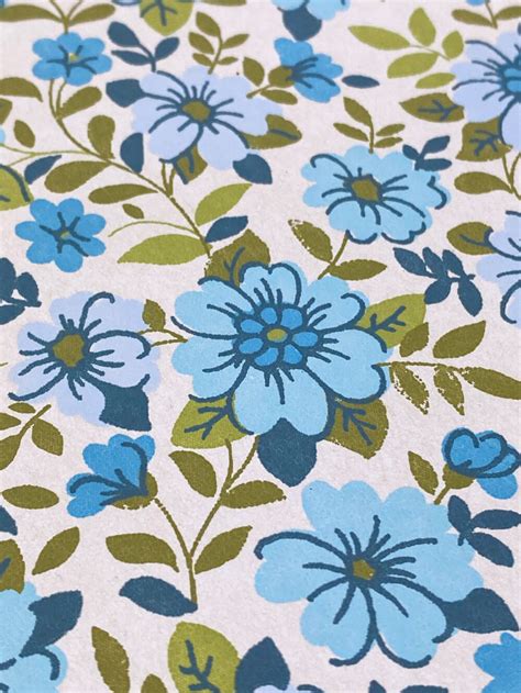 Vintage Wallpapers Online Shop Vintage Blue Flowers Wallpaper