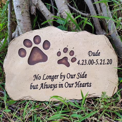 100% Customized Pet Memorial Stones for Dogs or Cats Paw | Etsy
