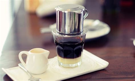 But what makes vietnamese coffee so flavourful? 練乳との組合せがクセに! ベトナムコーヒーの特徴や入れ方とは | Pokke Magazine