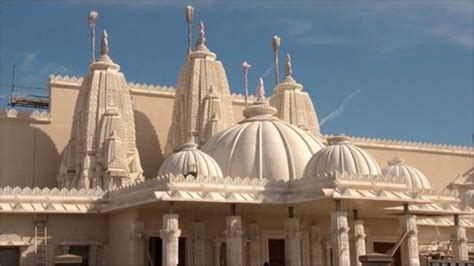 Leicester Hindu Temple Aims To Minimise Traffic Bbc News