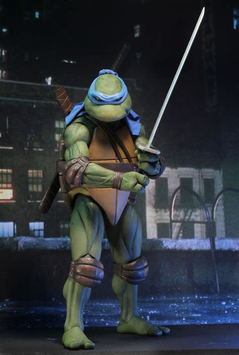 April, the ninja newscaster rock 'n roll mondo gecko king lionheart scale tail. Teenage Mutant Ninja Turtles (1990 Movie) - 1/4 Scale ...