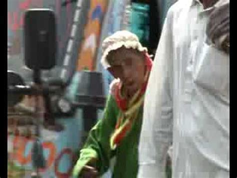 Called rat people, they are sold by their families to begging mafias, who exploit a tradition that they are sacred offerings to shah daula, the shrine's 17th century sufi saint. Demand high for Pakistan's 'rat people' - YouTube