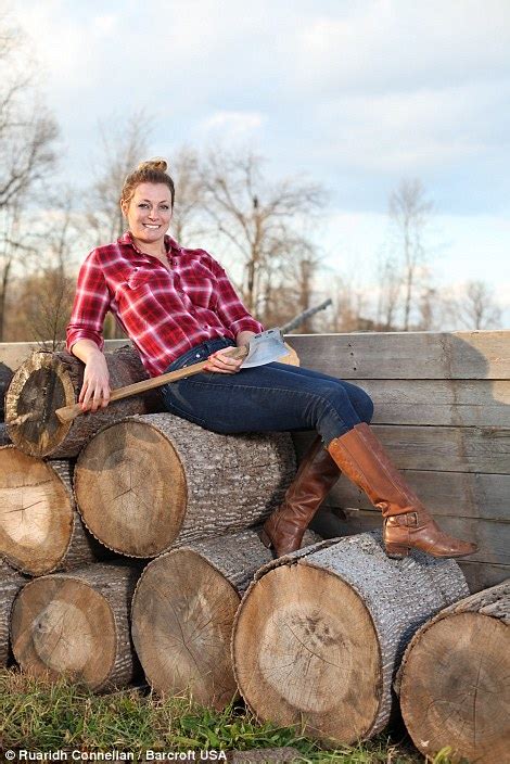 LUMBERJILLS Take The World Of Competitive Wood Chopping By Storm