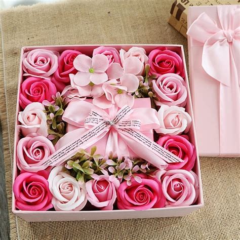 Maybe you would like to learn more about one of these? Rose Soap Petals Gift Set - ApolloBox