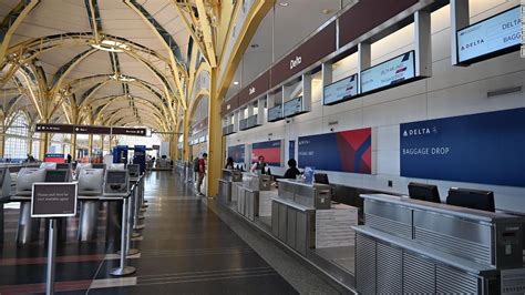 Delta Ceo Well Over 100 People Have Been Banned From Flying After