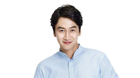 I love lee kwang soo's long hair. Lee Kwang Soo Confirmed For Role In New Action Comedy ...