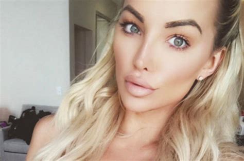 Lindsey Pelas Nude Instagram Babe Bares Body In Boob Tastic Snaps Daily Star