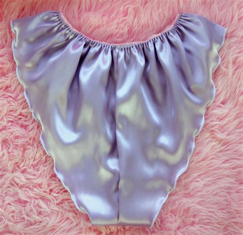 Vtg Style Silky Smooth Soft Lilac Satin Shiny Wetlook Ladies Etsy