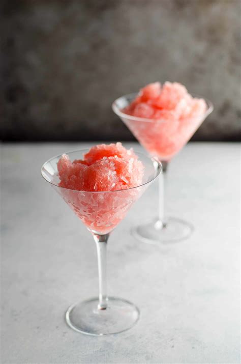And like most alcoholic drinks it aids digestion. The Red Rooster: Frozen Vodka Cocktail Recipe | Umami Girl ...