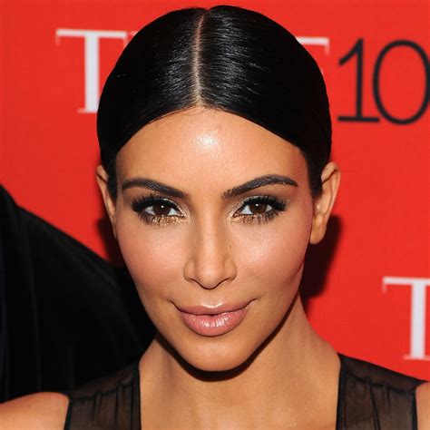 The Makeup And Hair Secrets Behind Kim Kardashians Glow Here Glamour