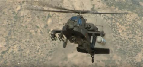 Video Us Army Fires Laser Beam From Ah 64 Apache Helicopter