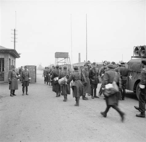 File The Liberation Of Bergen Belsen Concentration Camp April Bu Wikimedia Commons