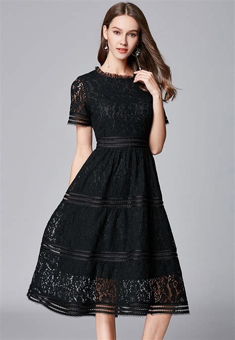 Online shopping has risen effectively in the past few years in asian countries like malaysia. Slim Waist Short Sleeve A Line Party Dress. Plus Size ...