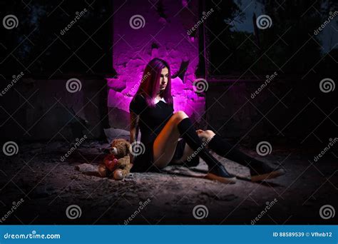 Girl In An Abandoned Building Stock Image Image Of Caucasian Grunge