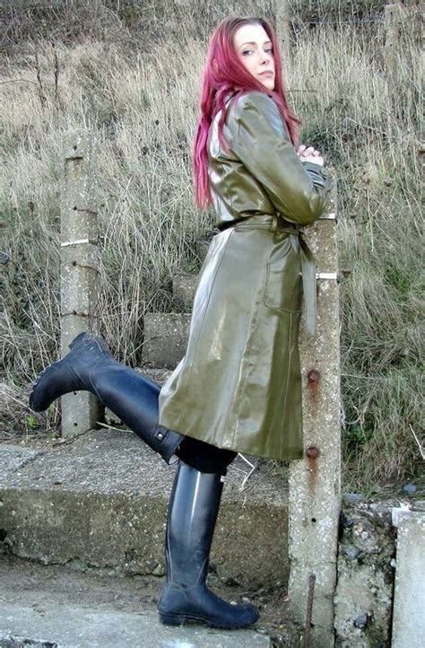pin von rebecca orlowski auf waders wellies and wet wear gummistiefel regenkleidung regenmantel