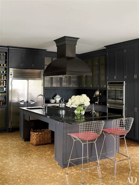 25 Black Countertops To Inspire Your Kitchen Renovation Black Kitchen