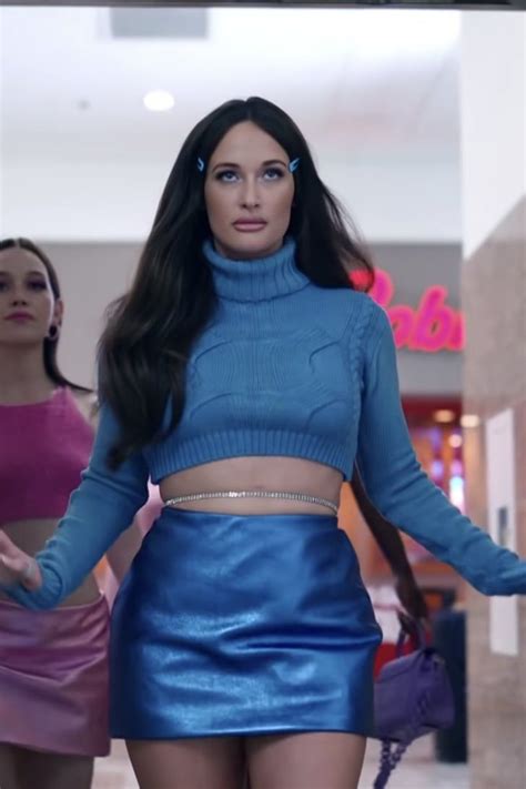 I Now Want Nothing More Than To Roam The Mall With Kacey Musgraves In A 90s Versace Look