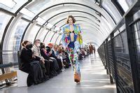 Ini Perbedaan Paris Fashion Week Dengan Paris Fashion Show Yang Bikin Heboh