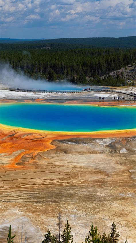 Grand Prismatic Spring Yellowstone Backiee