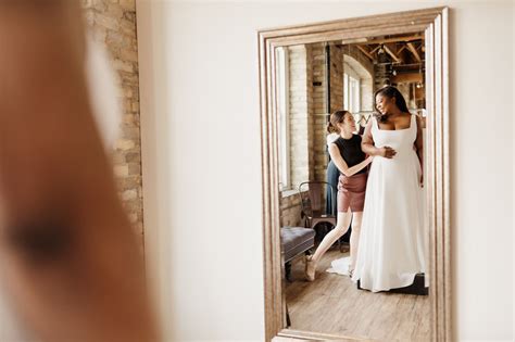 Wedding Dress Tips For Busty Brides