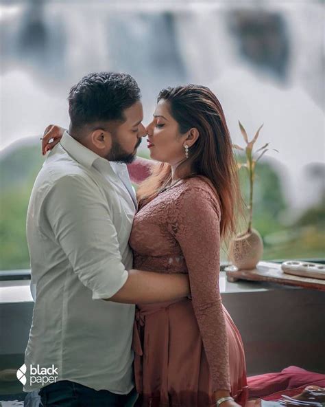 Pre Wedding Photoshoot Of Kerala Couple Goes Viral Indian Talents