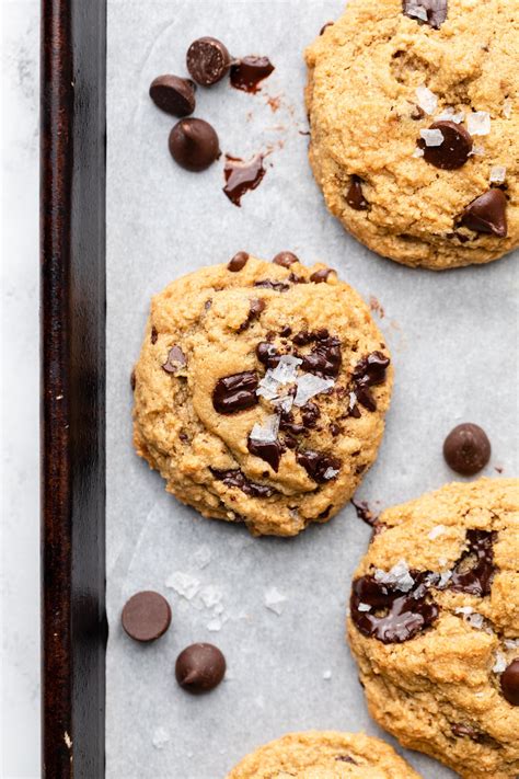 Almond Flour Chocolate Chip Cookies All The Healthy Things