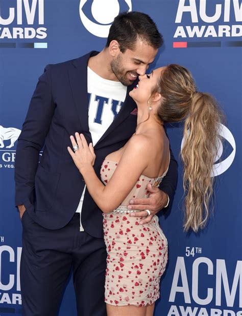 Pictured Eric Decker And Jessie James Decker Best Pictures From The 2019 Acm Awards