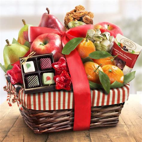 Country Treasures Holiday Fruit T Basket Fruit Basket T Fruit