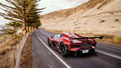 Download the perfect 2021 pictures. 2021 Brabham BT62R Wallpapers | SuperCars.net