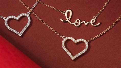 5 Tips For Buying Jewelry For Valentines Day